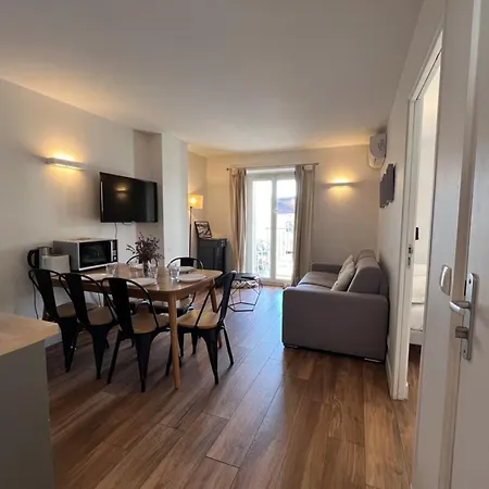 Beautiful 3 Bedrooms In Appartement *